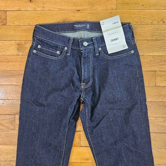 Abercrombie and Fitch Mens Jeans Size 28x32 Skinny Stretch - Picture 2 of 5